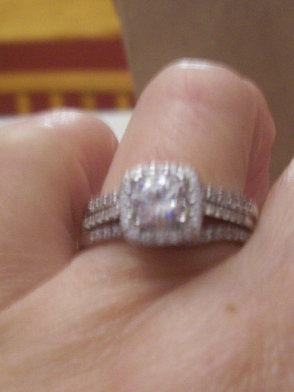 Stunning Women's Cubic Zirconium Wedding Set, Size 10, NWOT